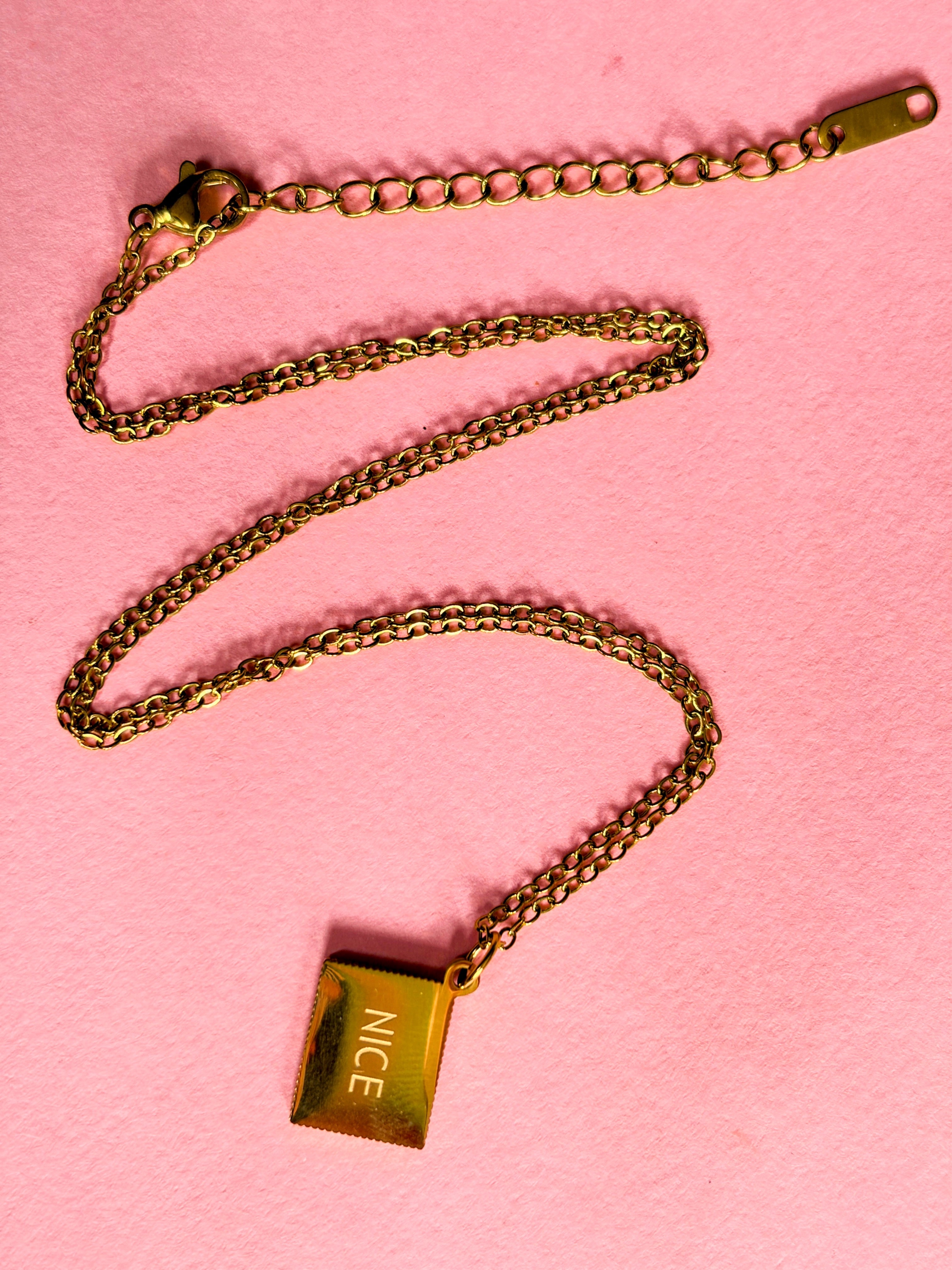 Nice Biscuit Necklace