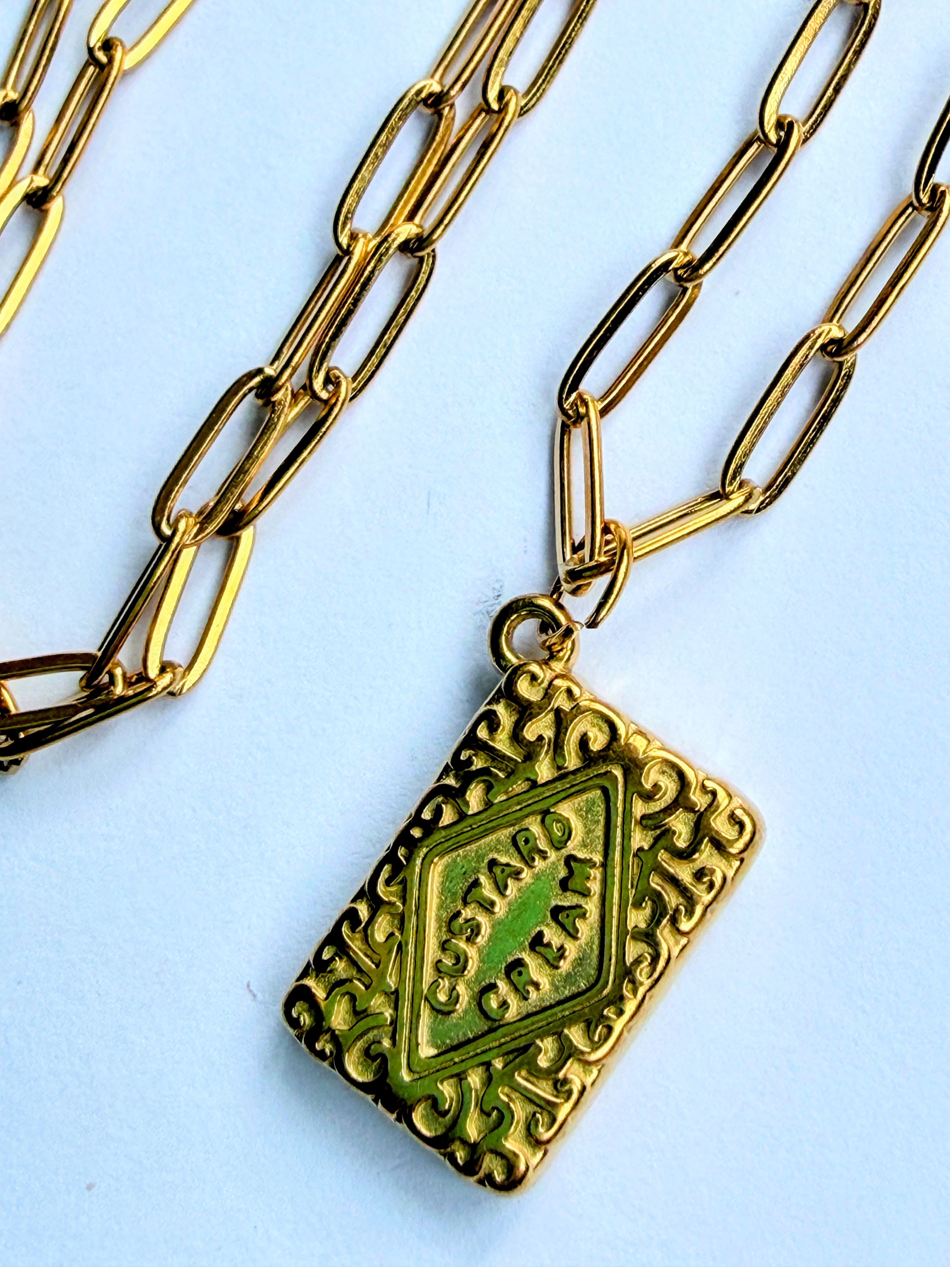 Custard Cream Necklace