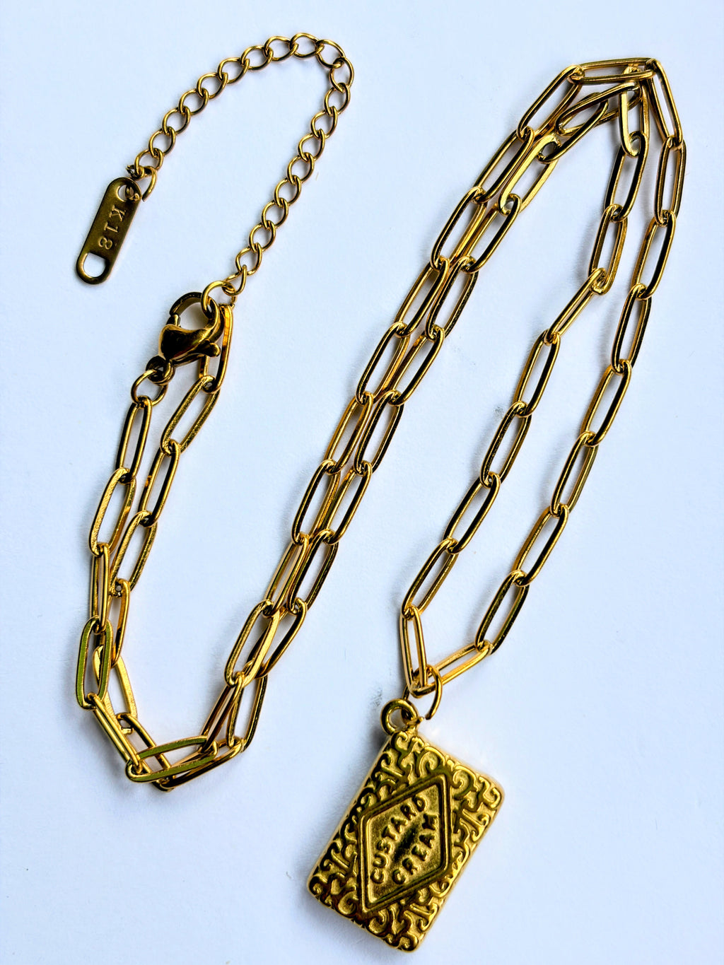 Custard Cream Necklace